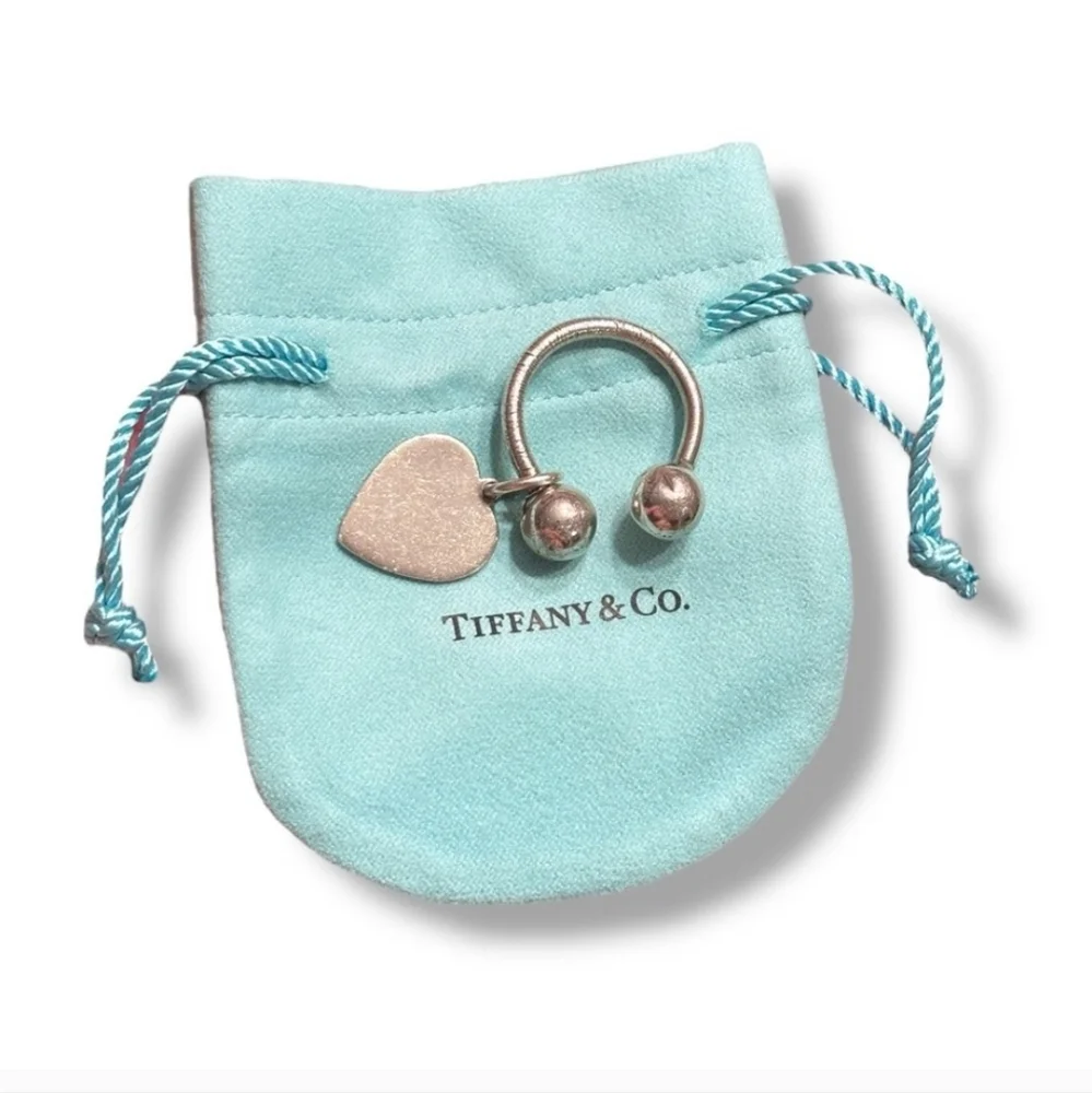 TIFFANY & CO. Sterling Silver Screwball Horseshoe Keyring Heart Charm VINTAGE